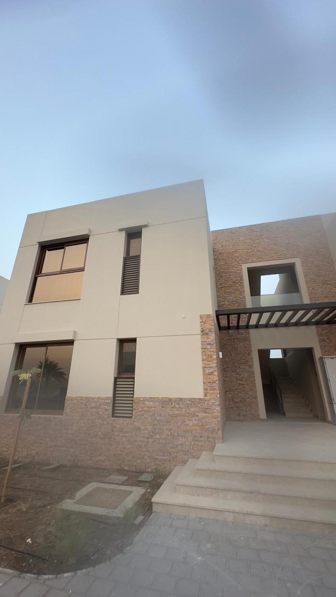 Front Views * As Sifah